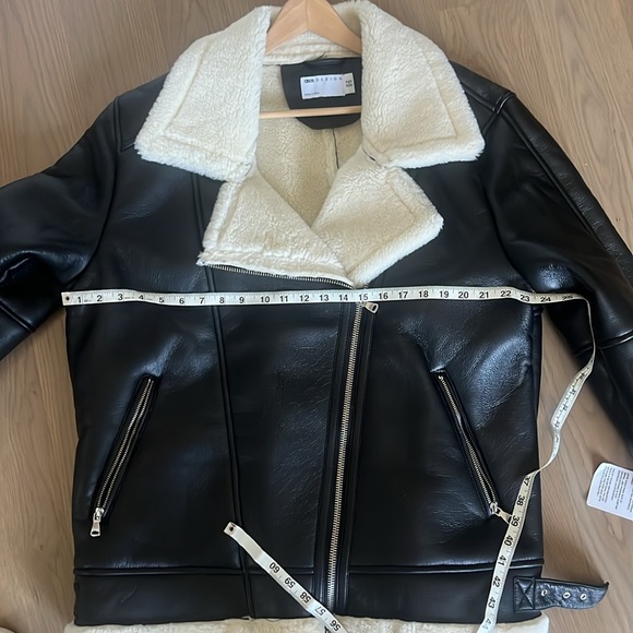 ASOS Faux leather and shearling coat - Picture 4 of 4